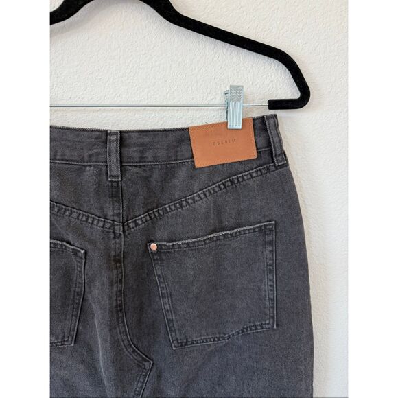 EUC H&M Black Denim Skirt, size: M - Picture 5 of 7